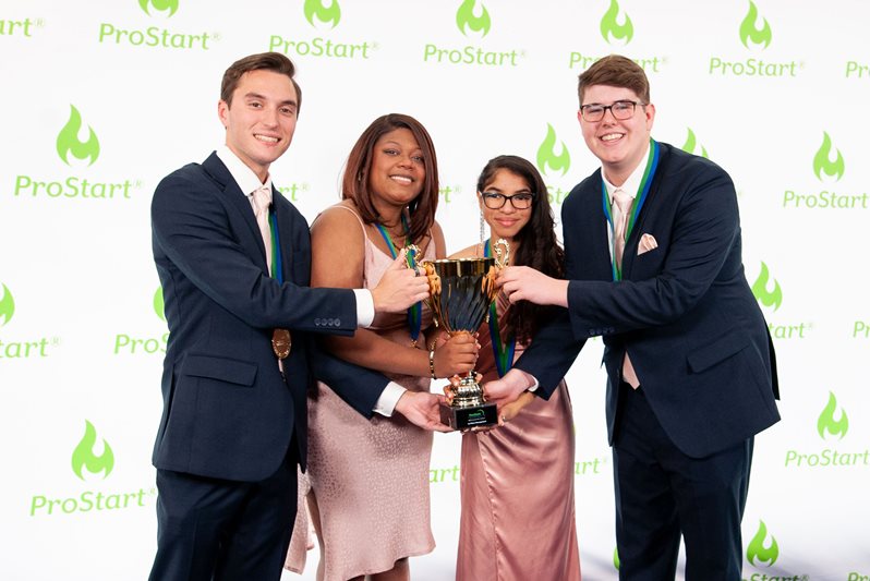 2022 NPSI Management Competition Champions from Ben Barber Innovation Academy, Mansfield, Texas